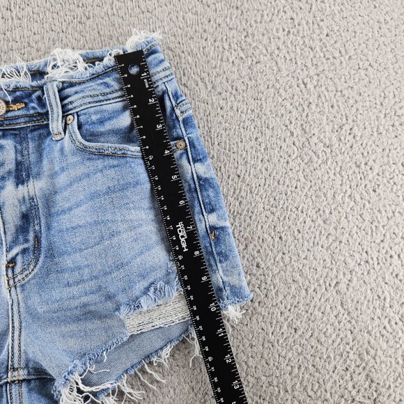 KanCan Shorts Womens 25 Distressed Denim Mid Rise Frayed Hem Raw Cut Casual - Picture 11 of 16